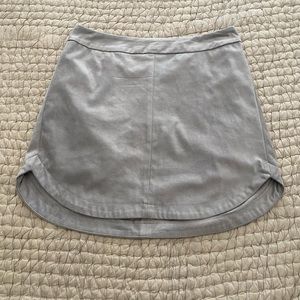NWT BB Dakota Suede feeling gray skirt